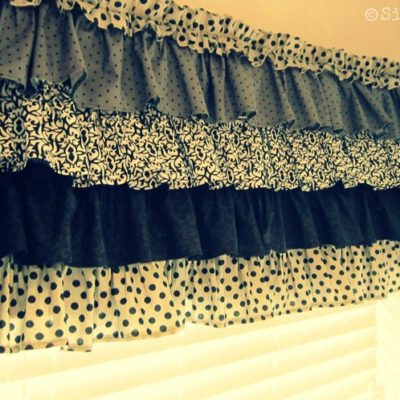 How to Sew Ruffled Kitchen Curtains