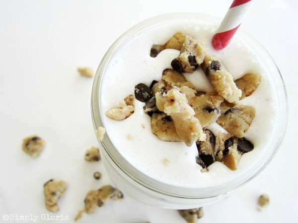 Cookie Dough Vanilla Milk Shake - SimplyGloria.com With easy homemade cookie dough recipe.