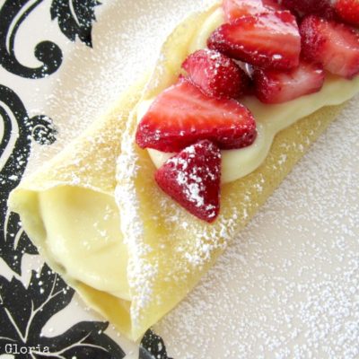 Crêpes Filled With White Chocolate Custard
