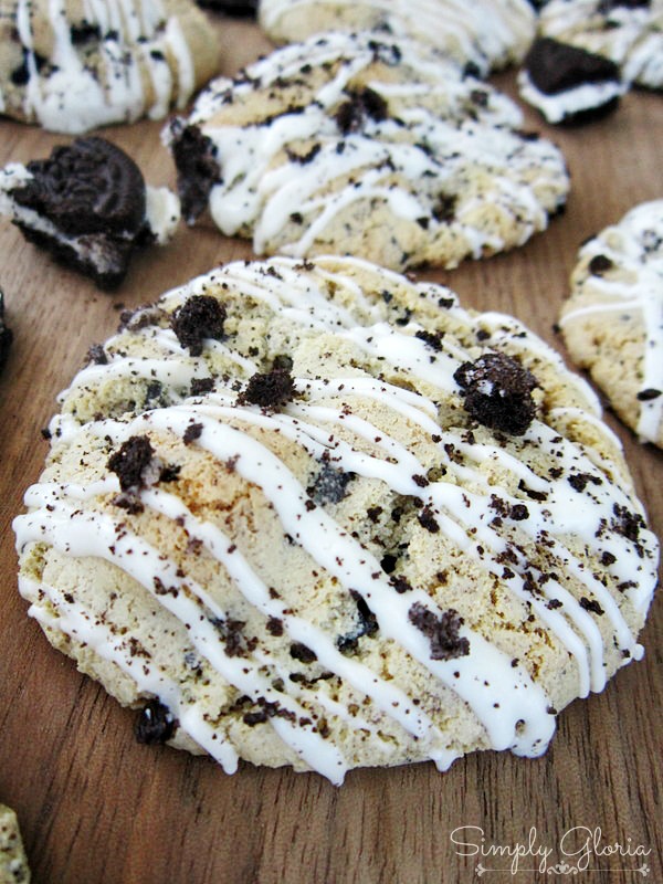 Oreo Pudding Cookies by SimplyGloria.com
