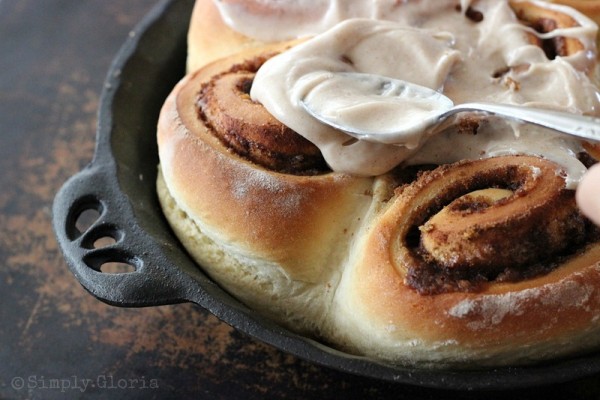 Quick & Easy Cinnamon Rolls with Cinnamon Cream Cheese Icing by SimplyGloria.com