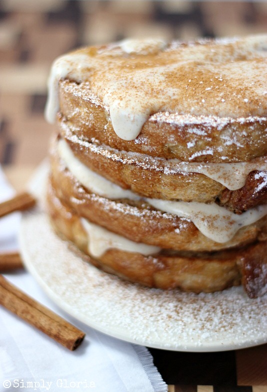 Cinnamon French Toast with Cream Cheese Glaze by SimplyGloria.com #frenchtoast