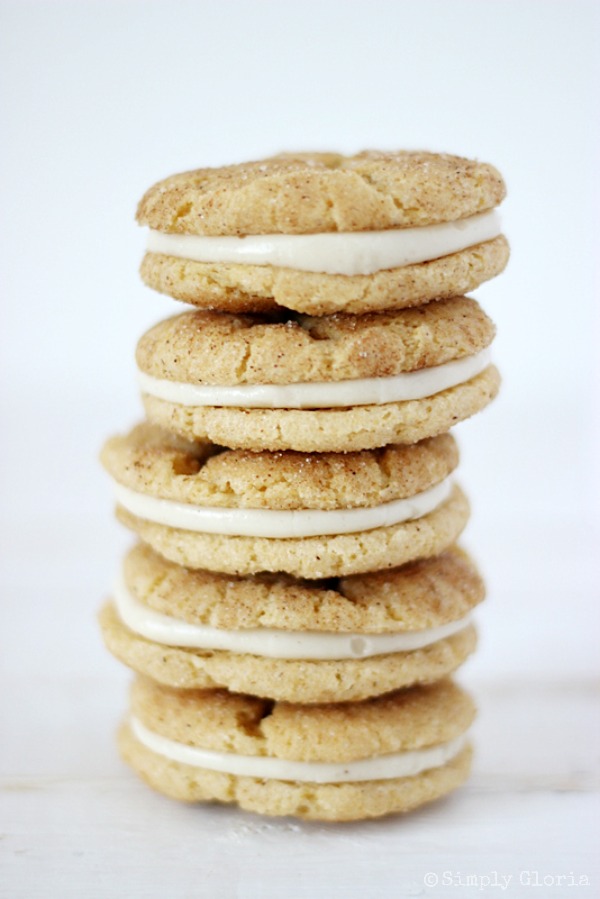 Chai Snickerdoodle Whoopie Pies with SimplyGloria.com #Chai #cookies