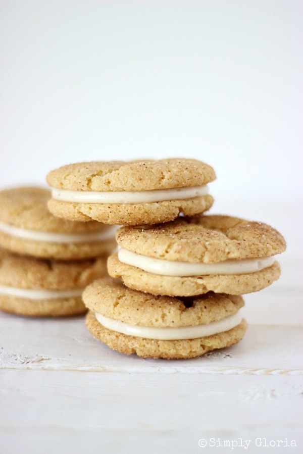 Chai Snickerdoodle Whoopie Pies with SimplyGloria.com #CreamCheeseFrosting