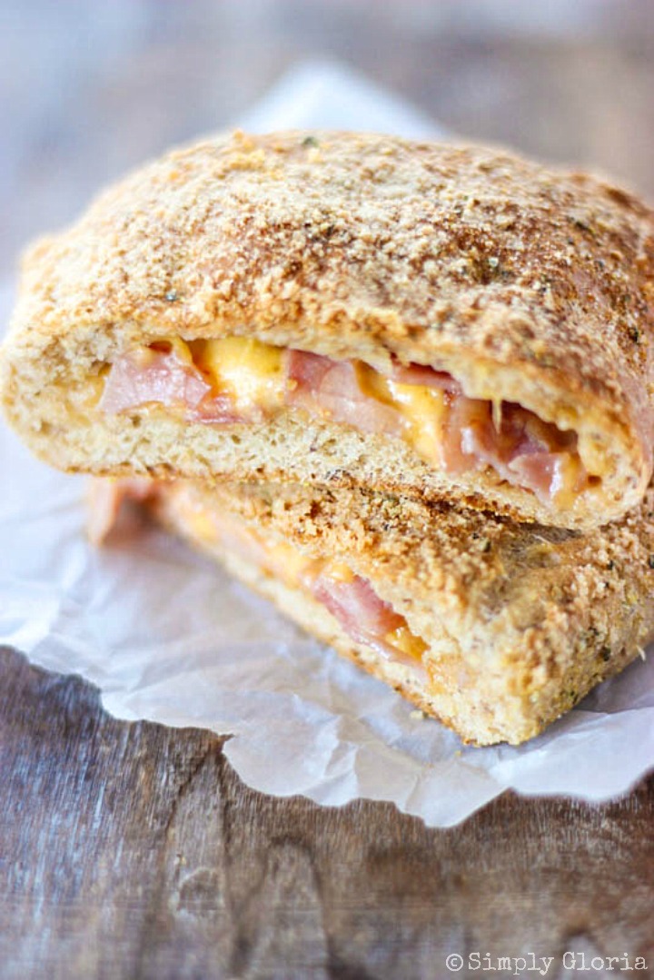 Parmesan Crusted Ham and Cheese Pockets the whole family will love!  #HotPockets