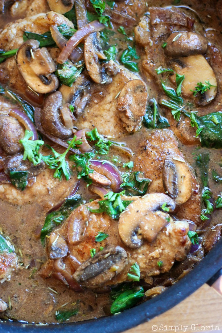 Skillet Pork Chops with Mushroom Sauce by SimplyGloria.com #mushrooms