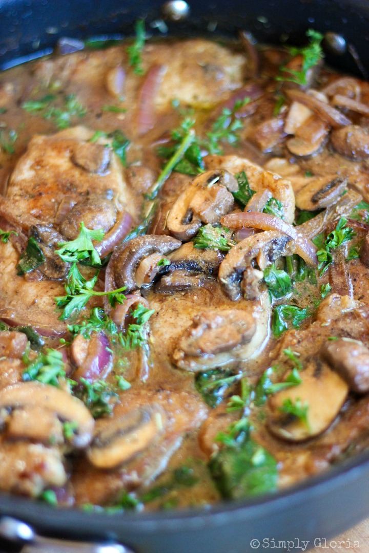 Skillet Pork Chops with Mushroom Sauce with SimplyGloria.com #pork #skillet