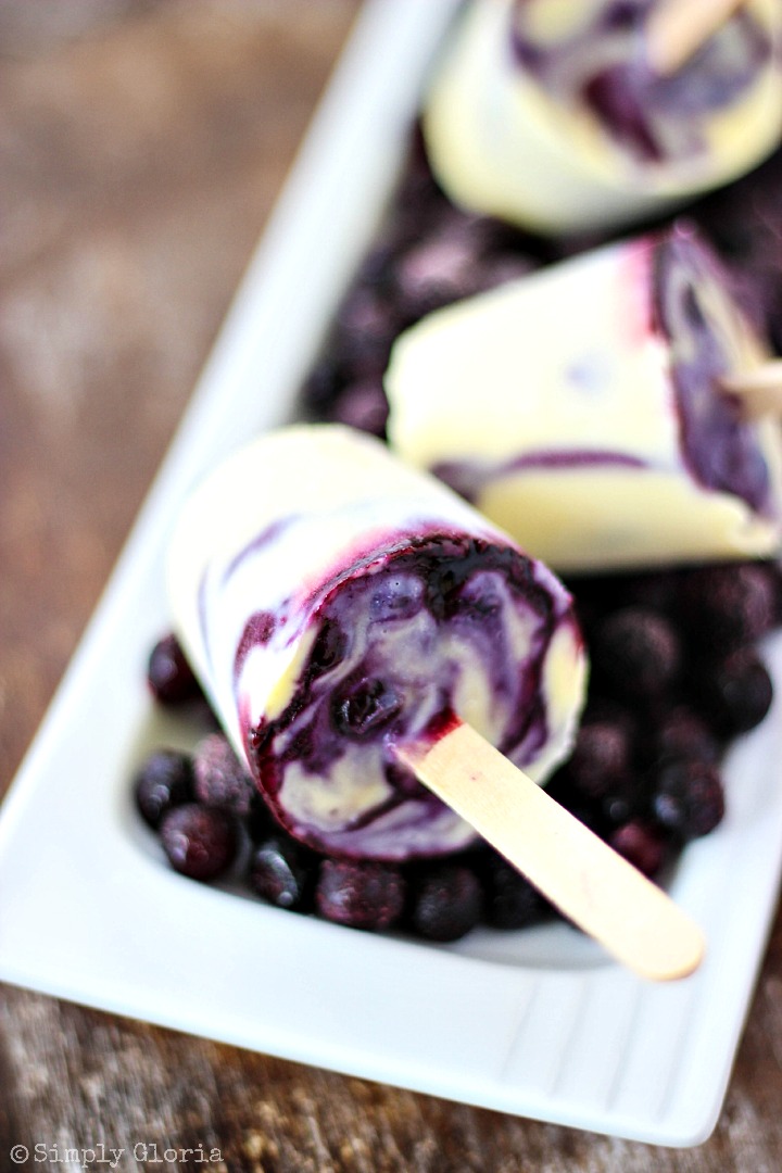 Blueberry Frozen Custard Pops with SimplyGloria.com #FrozenCustard