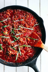 Sweet Piquanté Peppers Tomato Sauce with Italian Sausage